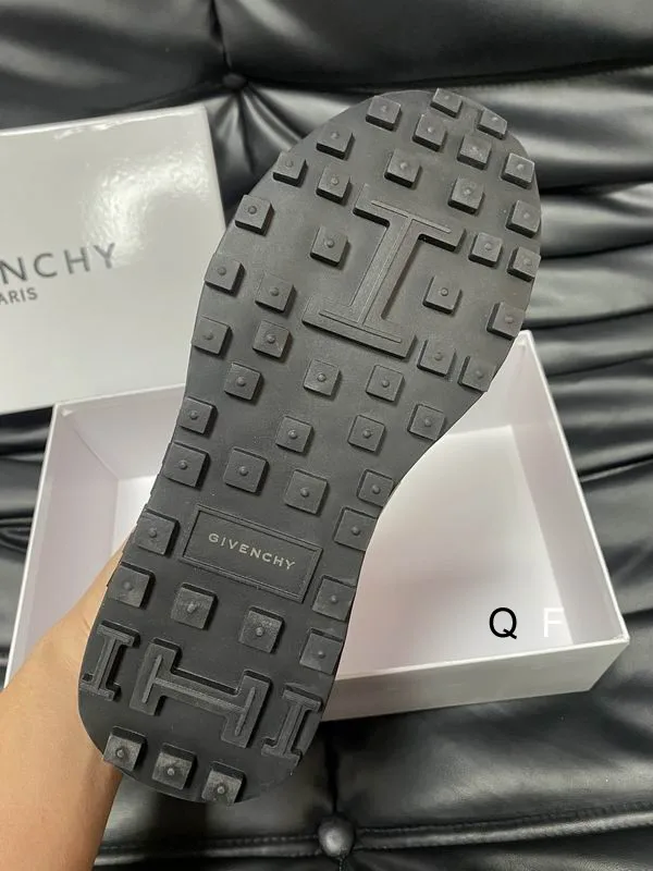 Givenchy sz38-45 5C TF1101 24